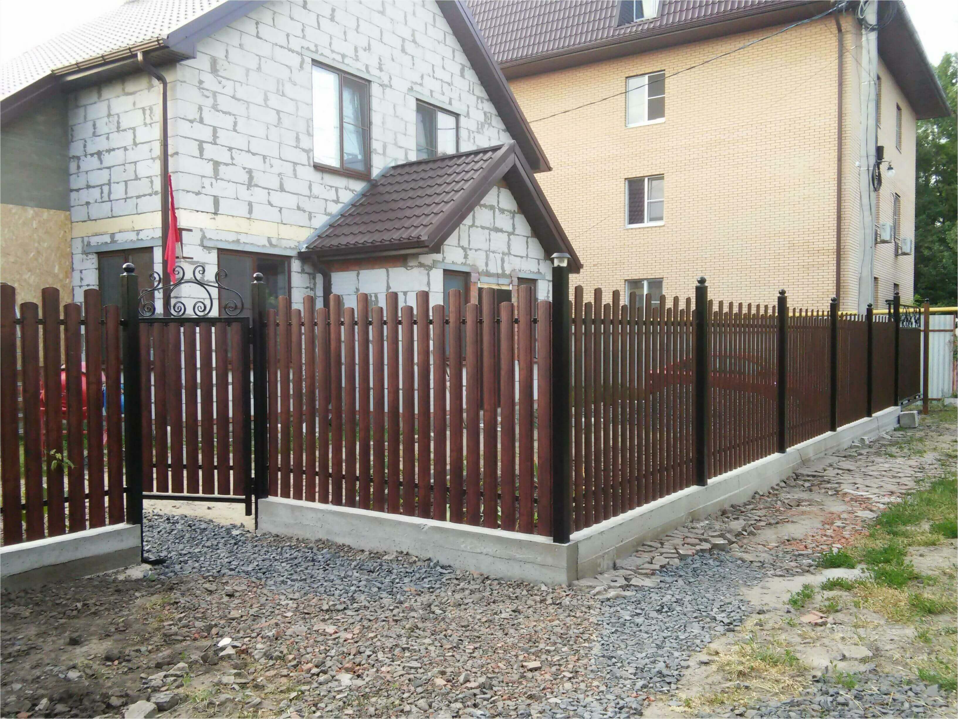 Забор из штакетника 90м фото5 в Кызыле