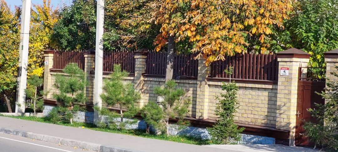 Забор из штакетника 90м Красный Каштан фото6 в Кызыле