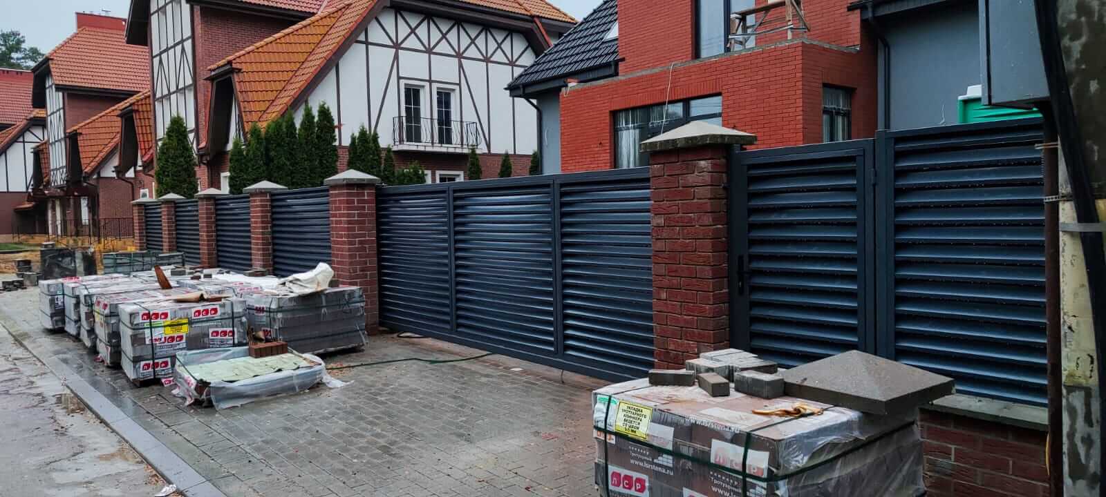 забор-жалюзи с ламелями эко-z ral7024 серый графит фото17 в Кызыле