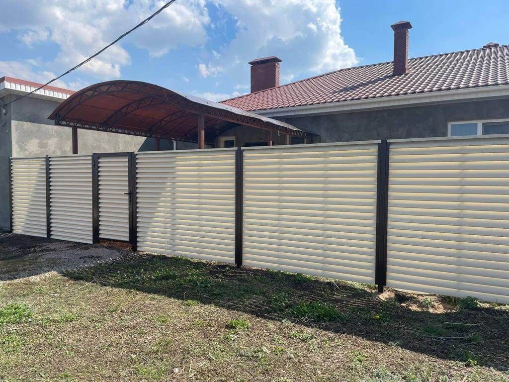 Забор из ламелей Еврожалюзи 25м RAL1015/1015 Слоновая Кость двусторонний фото 5 в Кызыле