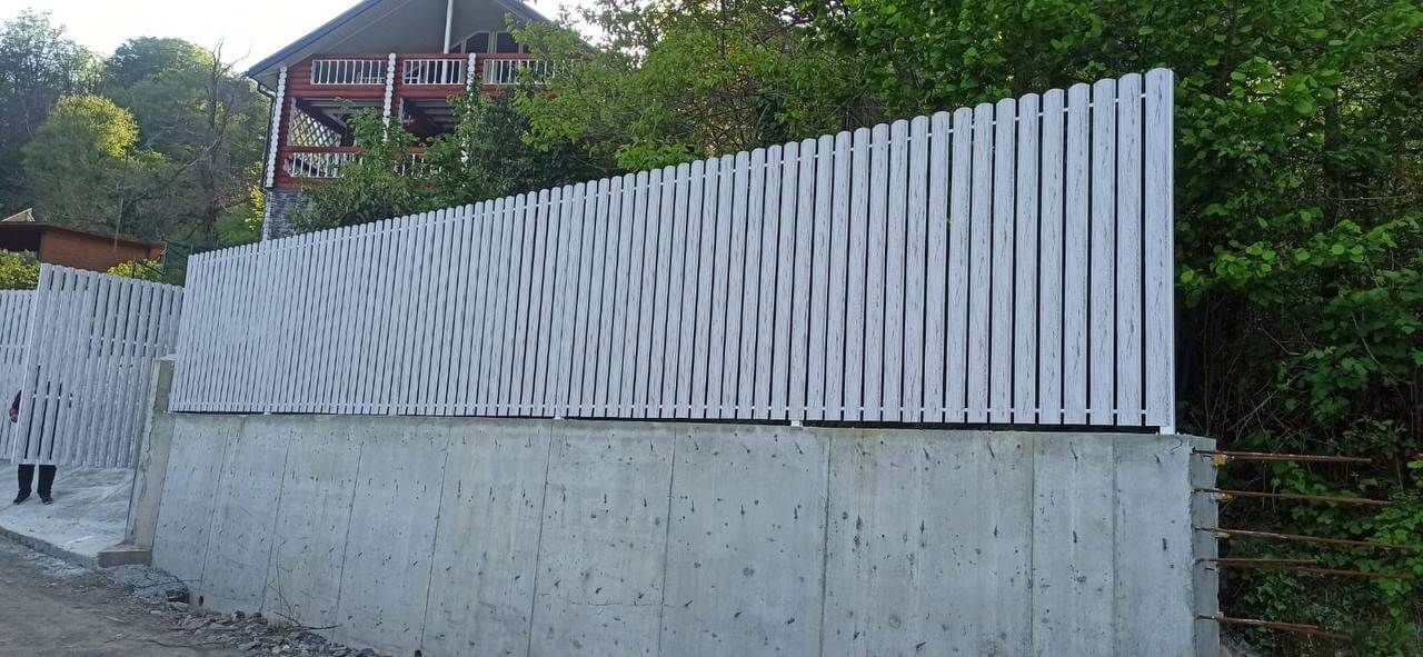 Забор из штакетника 41м в оттенке под дерево Беленый Дуб 2xPrintech двусторонний фото 9 в Кызыле