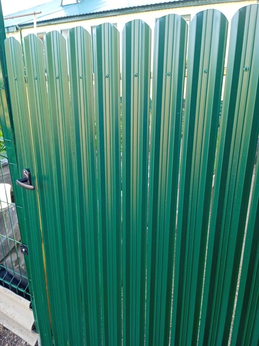 Калитка из штакетника ЭКО-М RAL6005/6005 Зеленый Мох двусторонний фото 2 в Кызыле