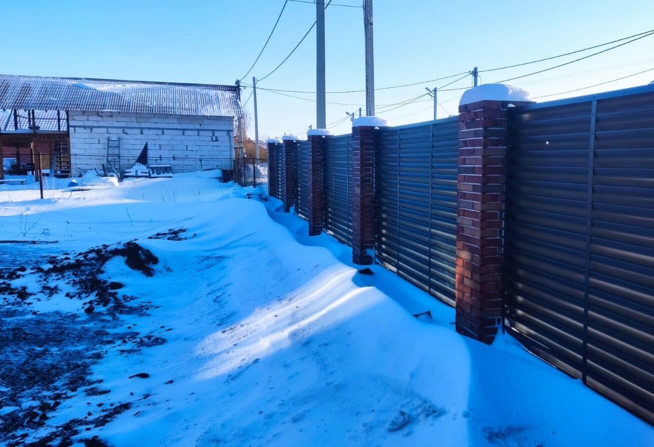 Забор-жалюзи с ламелями еврожалюзи 34м RAL7024/7024 Серый Графит двусторонний фото 1 в Кызыле