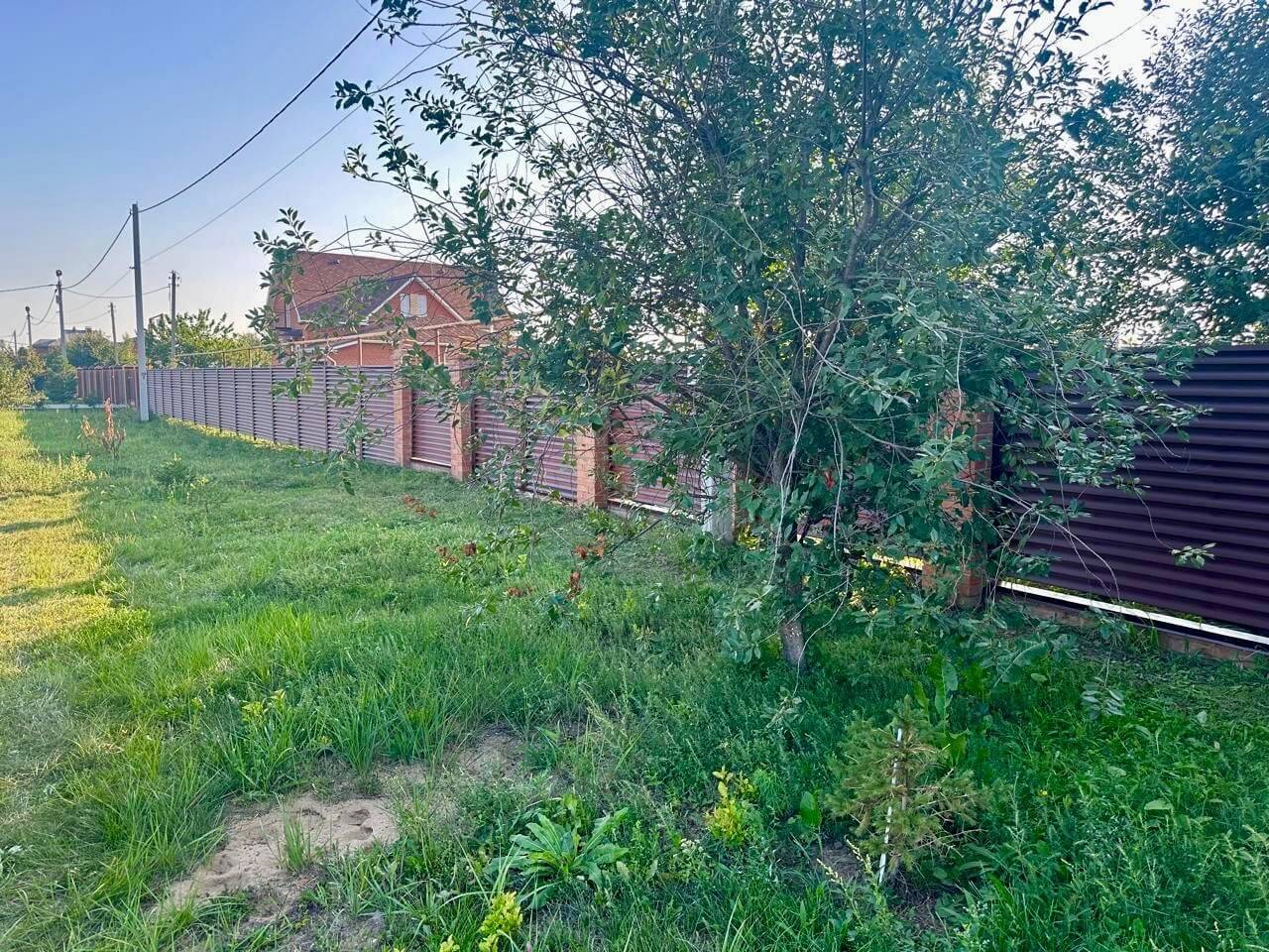 Забор из ламелей Еврожалюзи 53м RAL8017/8017 Шоколад двусторонний МАТТЕ фото 4 в Кызыле