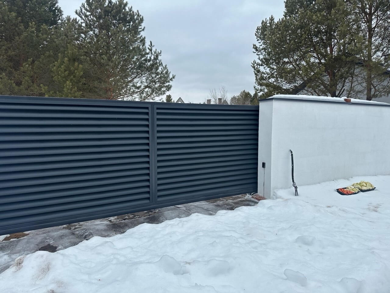 Забор-жалюзи 76м RAL7024/7024 Серый Графит двусторонний МАТТЕ фото 2 в Кызыле