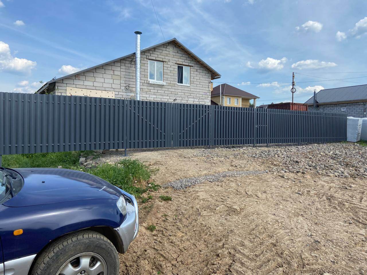 Забор из евроштакетника 16м RAL7024 Серый Графит фото 5 в Кызыле