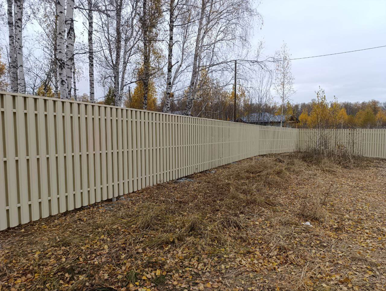 Забор из евроштакетника 140м RAL1015/1015 Слоновая Кость двусторонний фото 1 в Кызыле