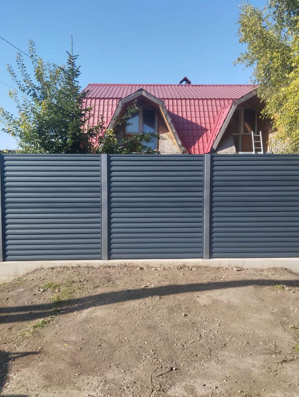 Забор-жалюзи из ламелей Реснички 54м RAL7024/7024 Серый Графит двусторонний МАТТЕ в Кызыле
