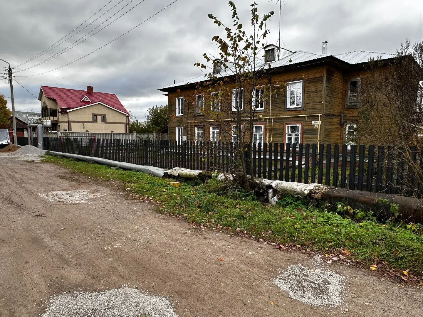 Забор из евроштакетника 63м Черное Дерево 3D Принтек фото 2 в Кызыле