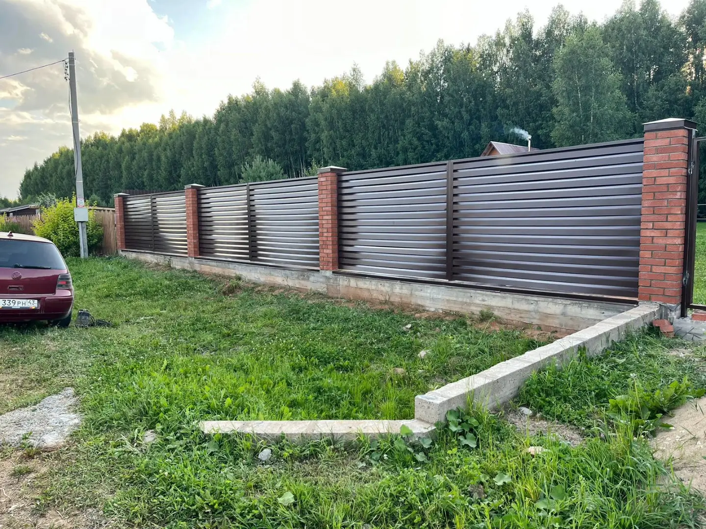 Забор-жалюзи из ламелей Хай-Тек 26м RAL8017/8017 Шоколад двусторонний в Кызыле