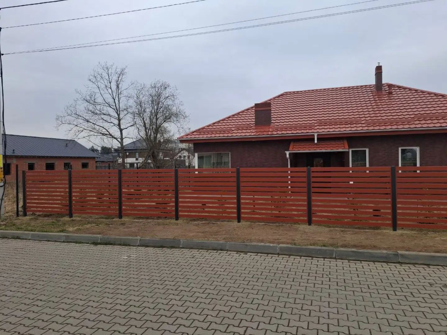 Забор-ранчо из металлопланкена 18м RAL8004 Терракотовый фото 3 в Кызыле